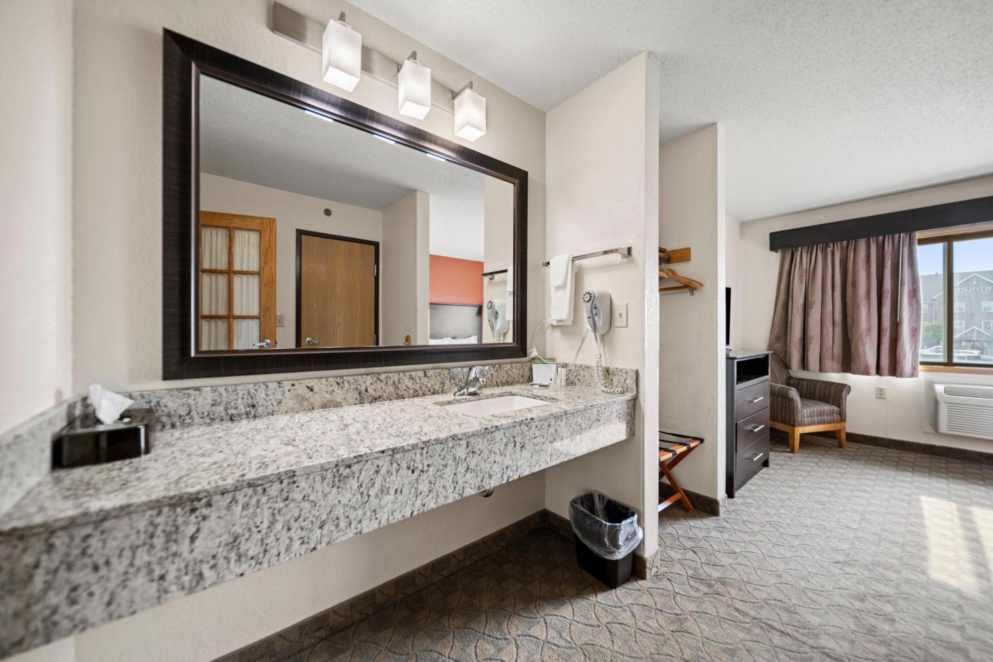 Americinn By Wyndham Ames Exterior foto